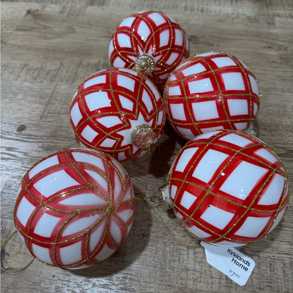 Kirklands ornaments
